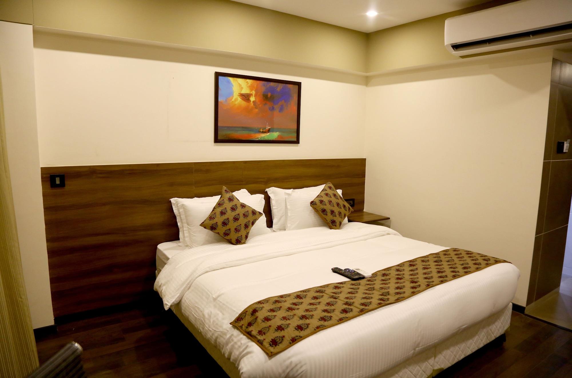 Hotel Mumbai House Andheri East, Mumbai  Buitenkant foto