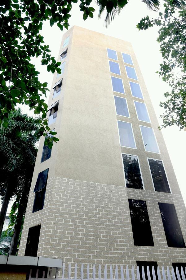 Hotel Mumbai House Andheri East, Mumbai  Buitenkant foto