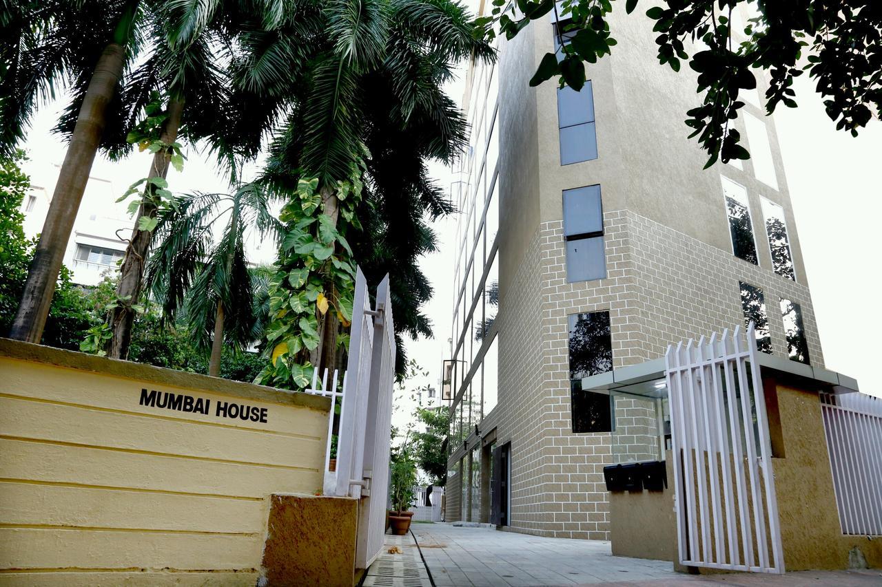 Hotel Mumbai House Andheri East, Mumbai  Buitenkant foto