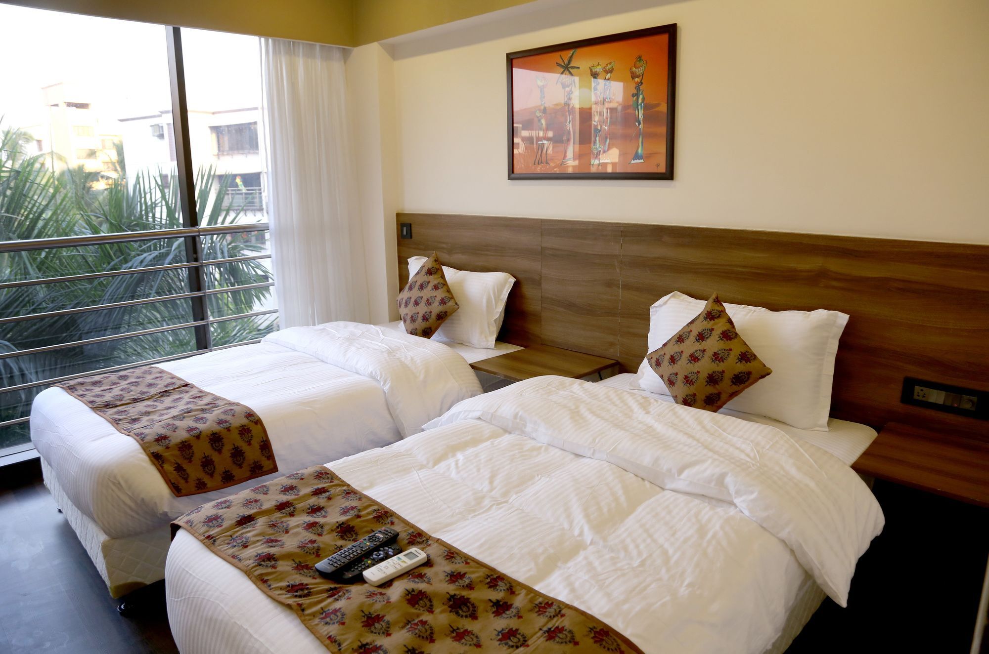 Hotel Mumbai House Andheri East, Mumbai  Buitenkant foto